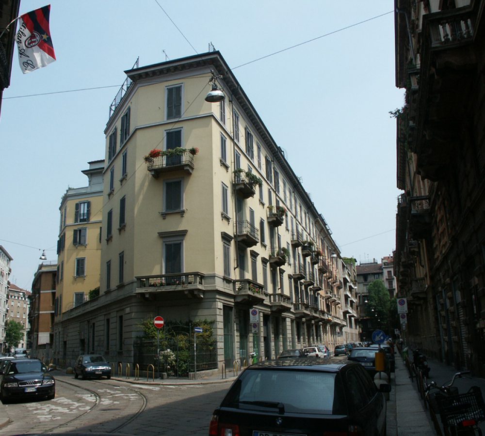 202-Edificio-Via-Lesmi-11-Borio-Mangiarotti-Foto-1